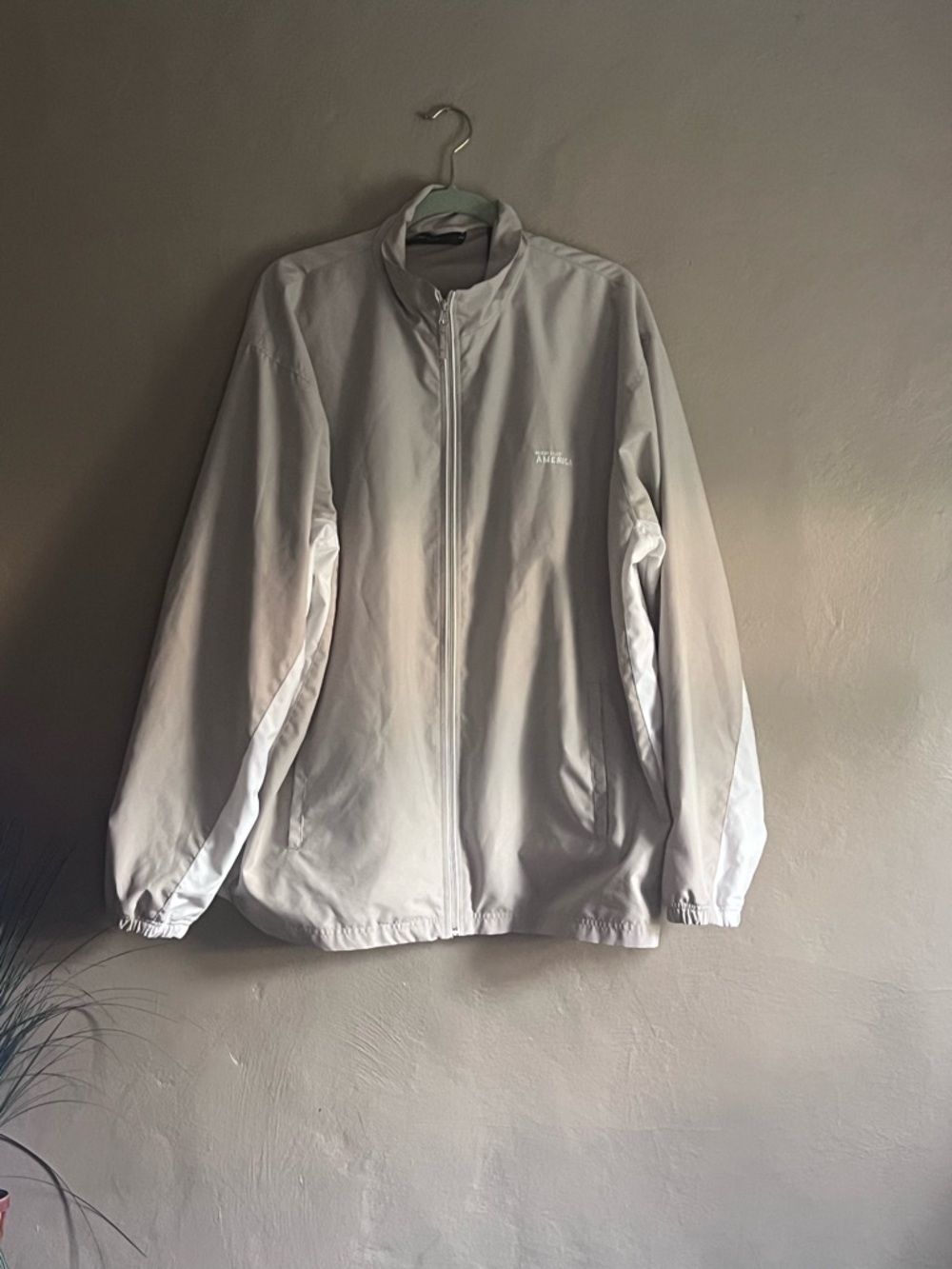 Amazon Men’s Light Gray Full-Zip Windbreaker Jacket